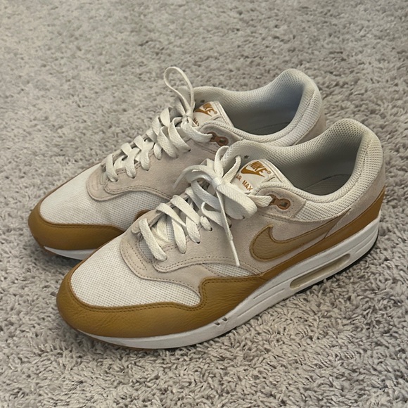 Nike Air Max - Picture 3 of 4